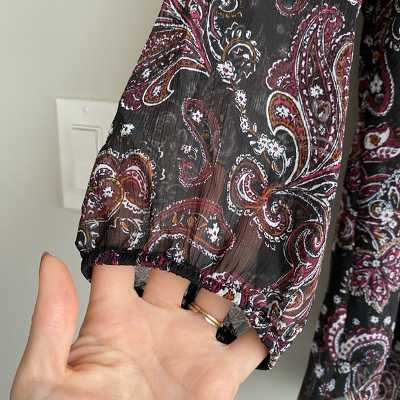 NWT Tamara H Paisley Patterned Blouse - Picture 6 of 9